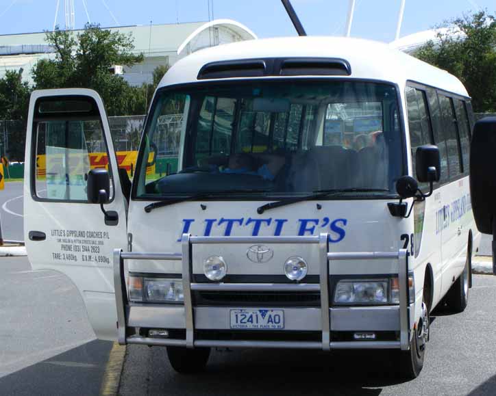 Littles Toyota Coaster 28